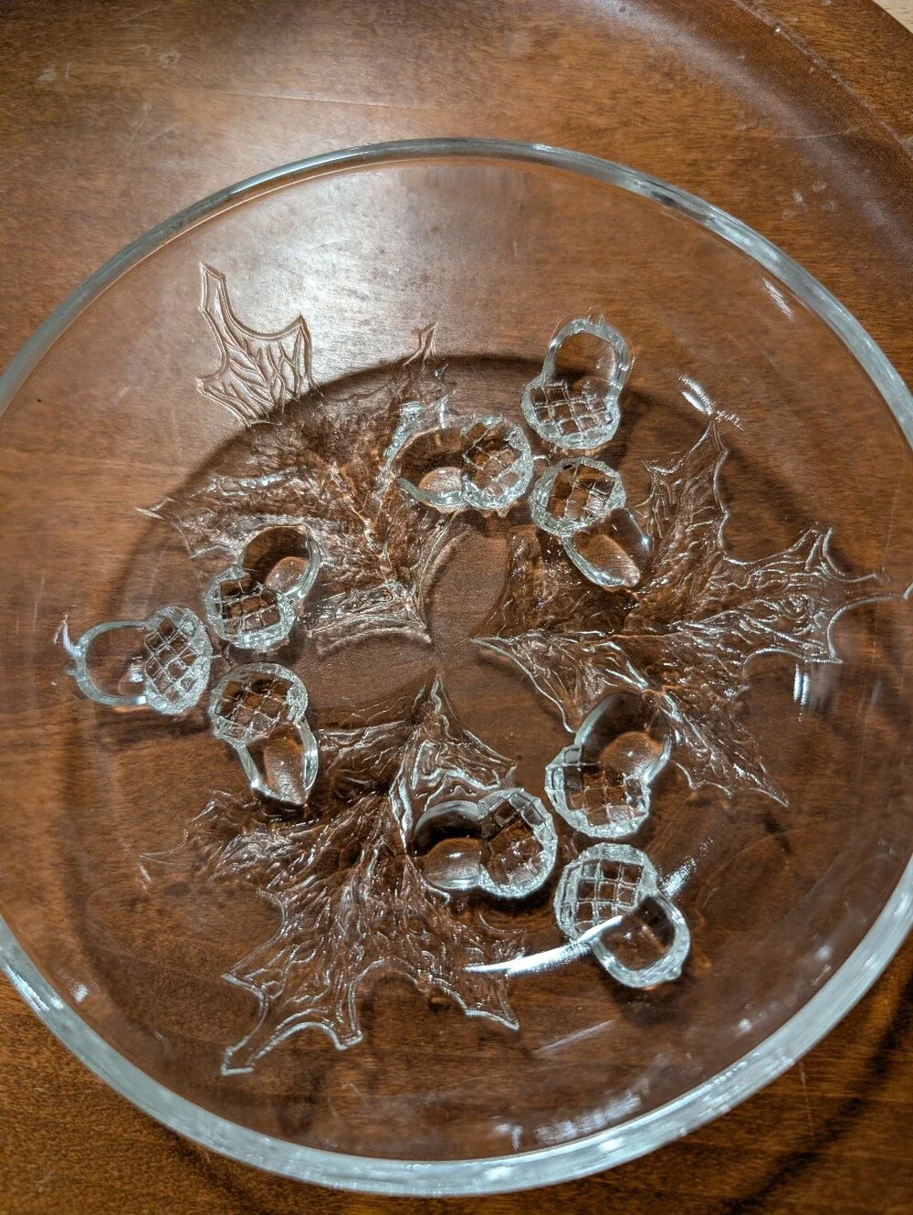 Federal Glass Co 1950s/60s Embossed Oak Leaf Acorn Glass Bowl